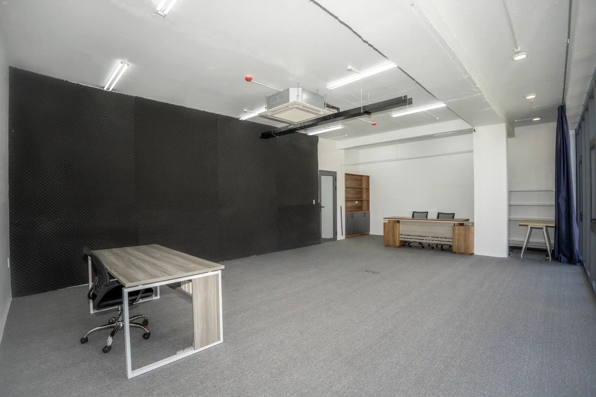 Lầu 1 tòa nhà iTechBlack-4